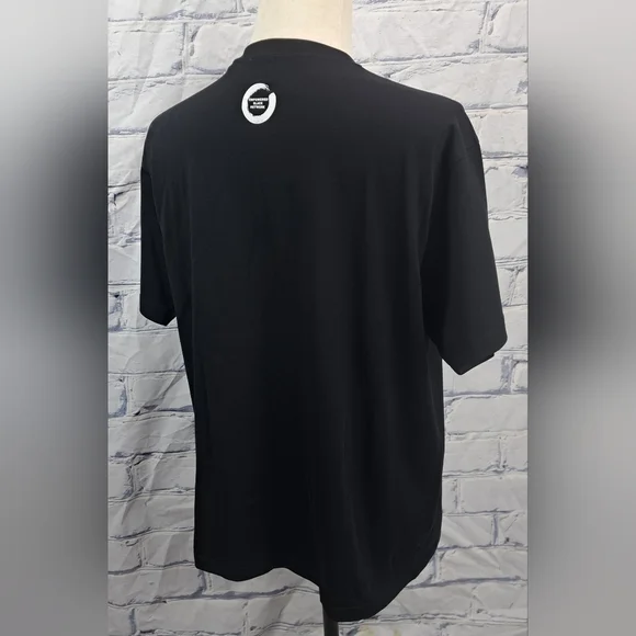NWT Burberry Men's T-Shirt Tee Black Power Fist TB Logo Organic Medium - Picture 13 of 16